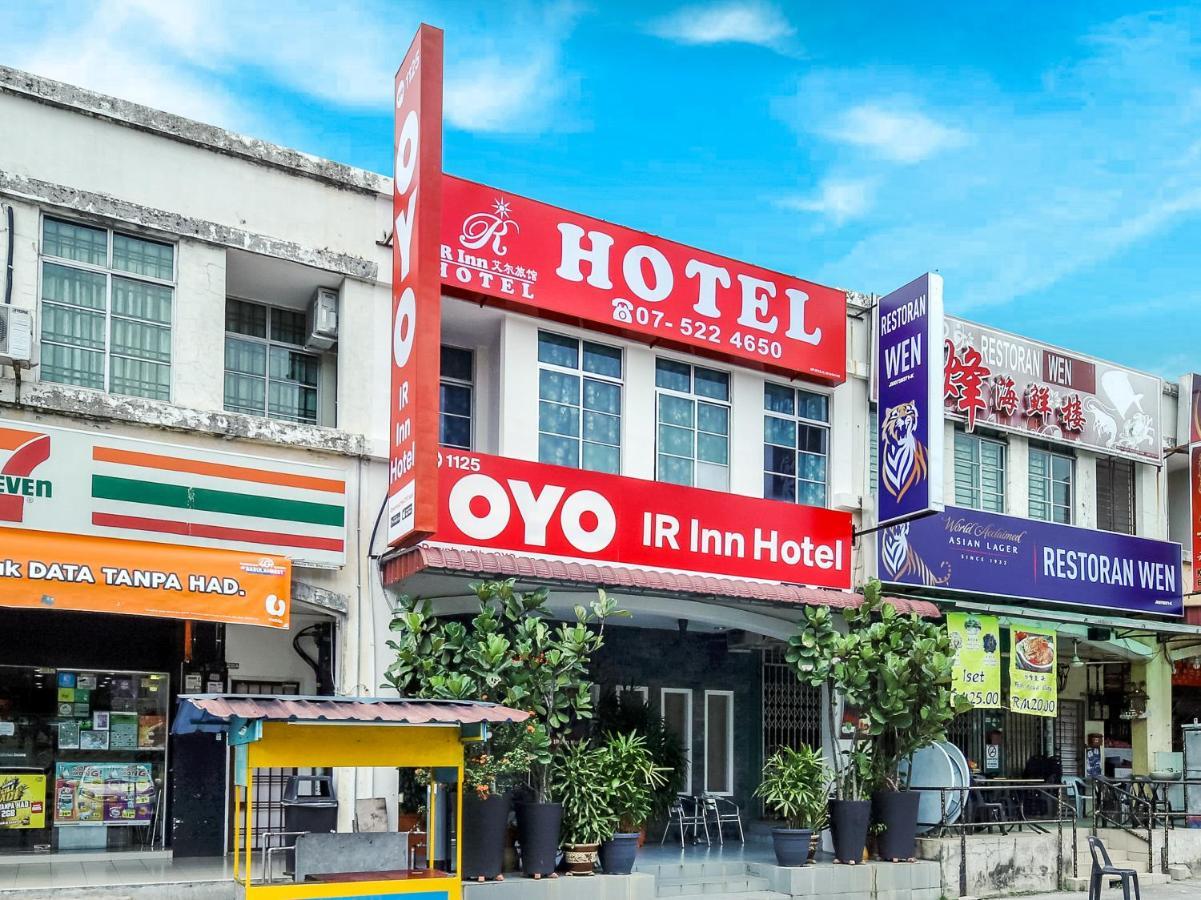 Oyo 1125 Ir Inn Hotel Skudai Exterior photo