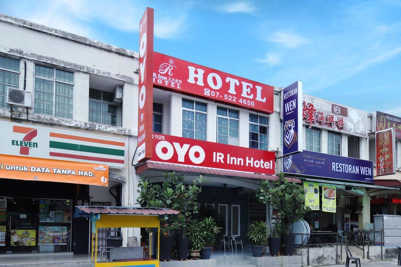 Oyo 1125 Ir Inn Hotel Skudai Exterior photo