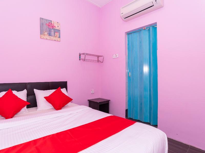 Oyo 1125 Ir Inn Hotel Skudai Exterior photo